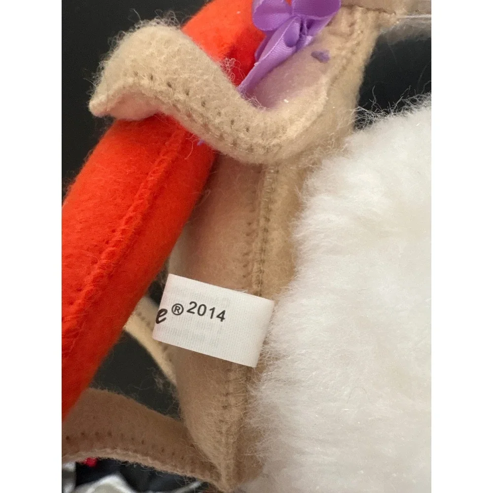 Annalee 2014 Easter Bunny Rabbit with Carrot Felt Figurine Hand Painted 6 Inch